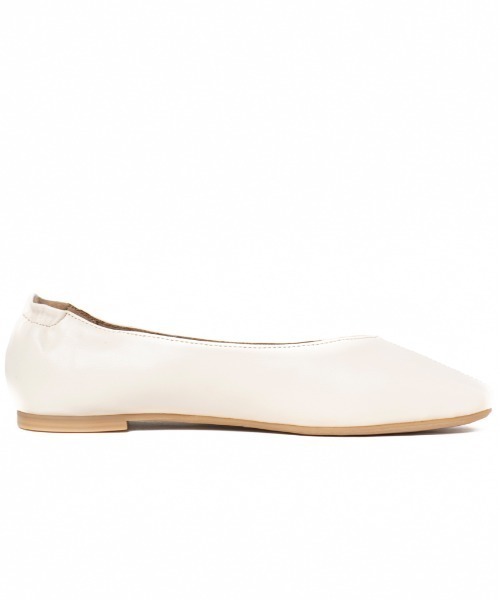 REZOY（リゾイ）の「【20SS新作】【REZOY】ソフトレザーフラットシューズ（バレエシューズ・レディース・アイボリー/ブラック/ピンク/ゴールド・S/M/L/LL）」の9枚目の写真