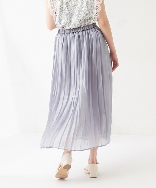 natural couture（ナチュラルクチュール）の「オーロラシアープリーツスカート（スカート・レディース・カーキ/サックスブルー/ラベンダー/ライトベージュ・FREE）」の16枚目の写真