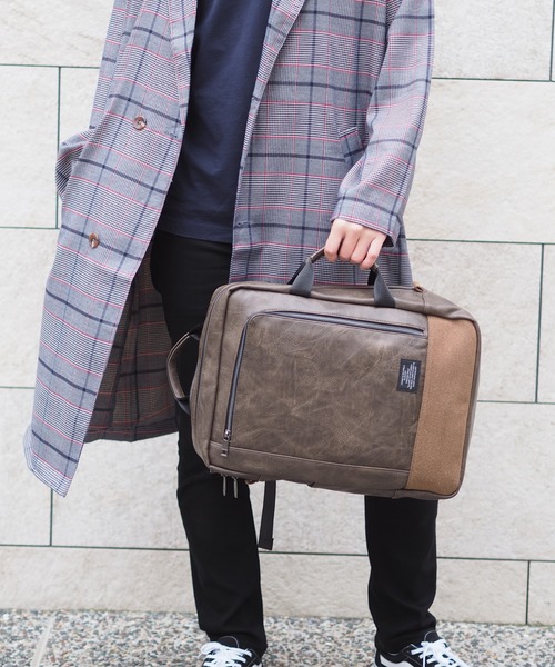 GUSCIO UOMO(グッシオ ウォーモ)の「【グッシオ ウォーモ】 3WAY ビジネスリュックサック 【通勤 通学】(ビジネスバッグ・メンズ・カーキ/ブラウン/ネイビー/ブラック・FREE)」の1枚目の写真