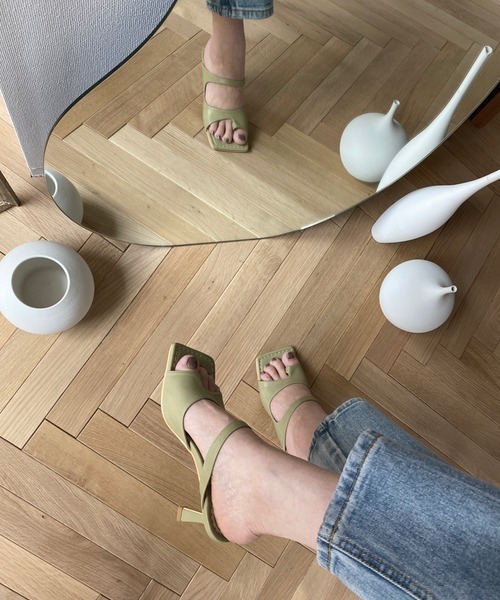 chuclla（チュクラ）の「【chuclla】Square-toe thongs mule sb-6 chs38（サンダル・レディース・ホワイト/ブラック/モスグリーン/キャメル/アイボリー・40/38/39/36/37）」の17枚目の写真