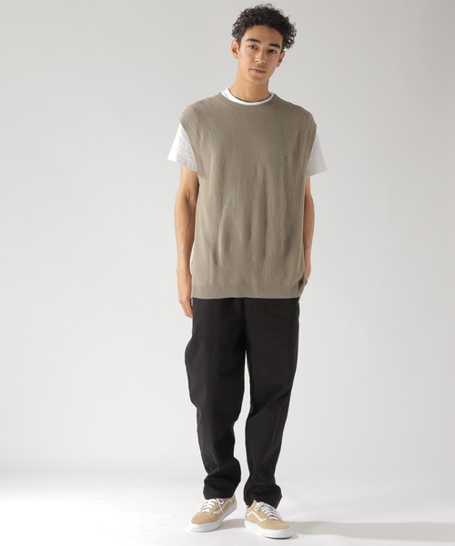 BAYFLOW(ベイフロー)の「レイヤードニットベスト S/S TEE(ベスト・メンズ・ネイビー/ブラウン/グリーン・SMALL/MEDIUM/LARGE)」の4枚目の写真