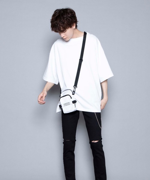 PUMA（プーマ）の「∴WEGO/PUMA 別注ロゴ刺繍ショルダー（ショルダーバッグ・メンズ・イエロー/ホワイト/ブラック・FREE）」の4枚目の写真