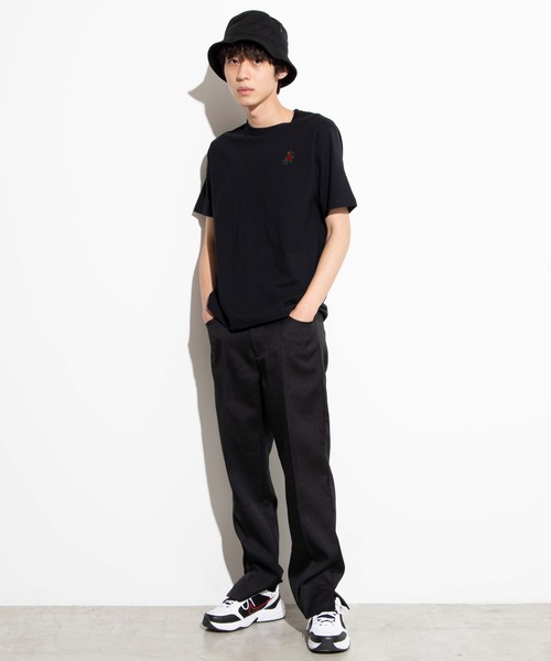 WEGO（ウィゴー）の「WEGO/バラ刺繍Tシャツ（Tシャツ/カットソー・メンズ・ブラック・SMALL/MEDIUM/LARGE）」の3枚目の写真