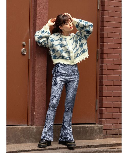 jouetie（ジュエティ）の「イージーベロアパンツ（その他パンツ・レディース・ブラック/ブルー/パープル/その他1・MEDIUM）」の8枚目の写真