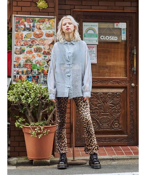 jouetie（ジュエティ）の「イージーベロアパンツ（その他パンツ・レディース・ブラック/ブルー/パープル/その他1・MEDIUM）」の16枚目の写真