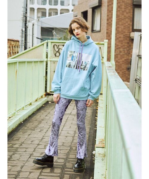 jouetie（ジュエティ）の「イージーベロアパンツ（その他パンツ・レディース・ブラック/ブルー/パープル/その他1・MEDIUM）」の19枚目の写真