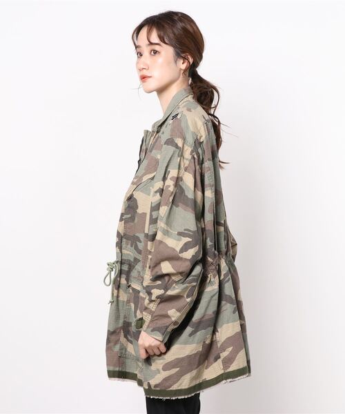 atmos pink（アトモスピンク）の「atmos pink カモフラ柄 ジャケット（その他アウター・レディース・デザートカモ・FREE）」の2枚目の写真