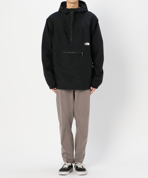 THE NORTH FACE（ザノースフェイス）の「【THE NORTH FACE】COMPACT ANORAK MEN（ナイロンジャケット・メンズ・ブラック/アイボリー・X-LARGE/LARGE/XX-LARGE）」の6枚目の写真