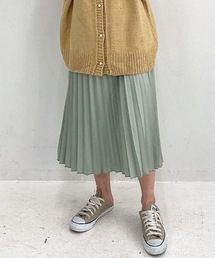 タイトめな大人プリーツスカート