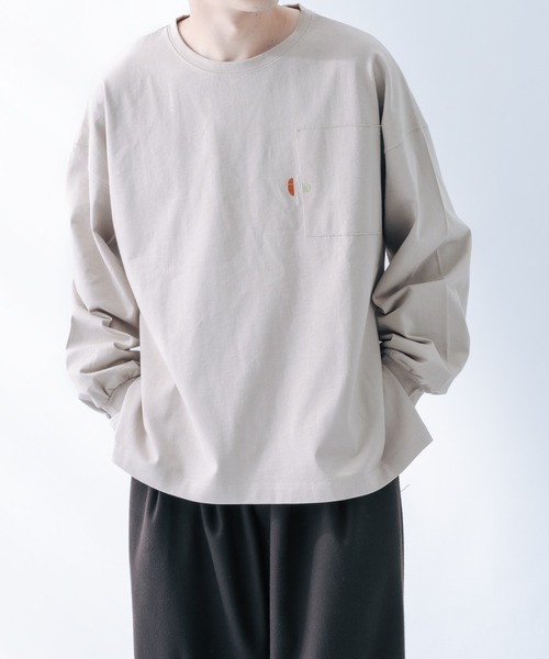 epnok(エプノック)の「サイドスリットepロンT(Tシャツ/カットソー・メンズ・グレイッシュベージュ/オフホワイト/ブルーグリーン・SMALL/MEDIUM/LARGE)」の2枚目の写真