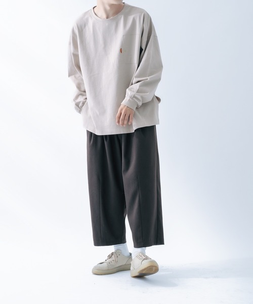 epnok(エプノック)の「サイドスリットepロンT(Tシャツ/カットソー・メンズ・グレイッシュベージュ/オフホワイト/ブルーグリーン・SMALL/MEDIUM/LARGE)」の22枚目の写真