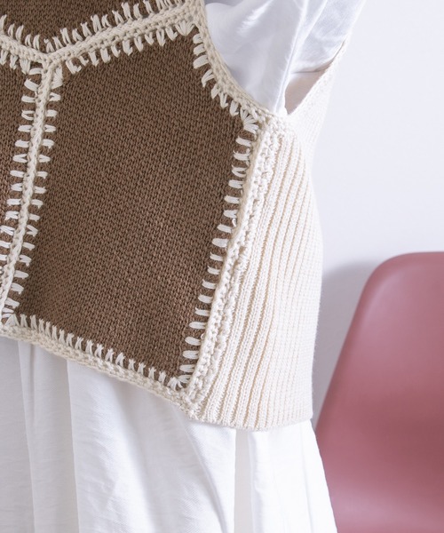 PairPair（ペアペア）の「配色パッチワークベスト(レディース/リンクアイテム)（ベスト・レディース・ブラウン・FREE）」の9枚目の写真