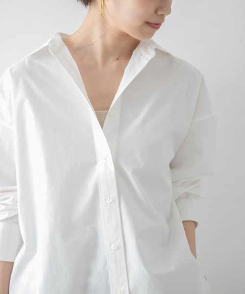 URBAN RESEARCH（アーバンリサーチ）の「ワイドカフオーバーシャツ（シャツ/ブラウス・レディース・ストライプ/ホワイト/ベージュ・FREE）」の12枚目の写真