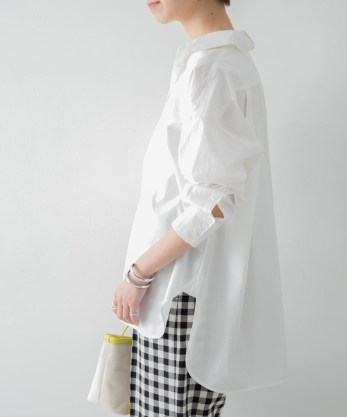 URBAN RESEARCH（アーバンリサーチ）の「ワイドカフオーバーシャツ（シャツ/ブラウス・レディース・ストライプ/ホワイト/ベージュ・FREE）」の8枚目の写真