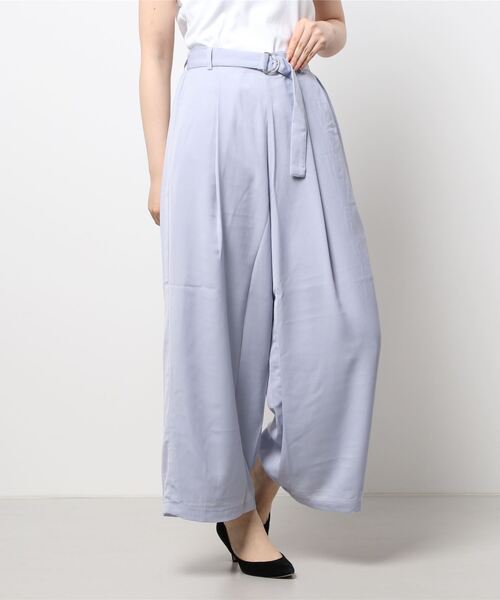 REAL CUBE(リアルキューブ)の「ベルト付きカラーワイドパンツ(デニムパンツ・レディース・ブラック/カーキ/ネイビー/ラベンダー/キャメル・M)」の4枚目の写真