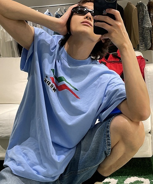 MASONPRINCE(メイソンプリンス)の「【MASONPRINCE】4 color oversized brand logo print T-shirt DT2176(Tシャツ/カットソー・メンズ・ホワイト/グレー/ブラック/ブルー・XL/M/S/L)」の5枚目の写真