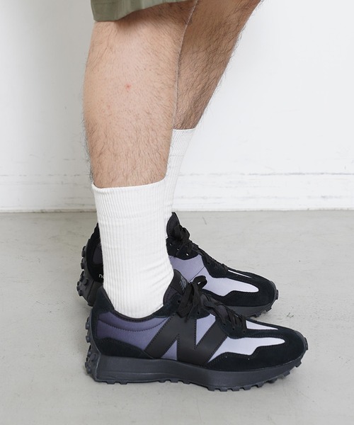 NEW BALANCE(ニューバランス)の「NB MS327SA/MS327SB(スニーカー・メンズ・ブラック/グリーン・26cm/26.5cm/27cm/27.5cm/28cm)」の3枚目の写真