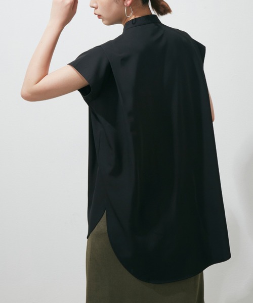 Aunt Marie's(アントマリーズ)の「ショルダータックフレンチスリーブブラウス(シャツ/ブラウス・レディース・ホワイト/ブラック/ブルー・FREE)」の10枚目の写真