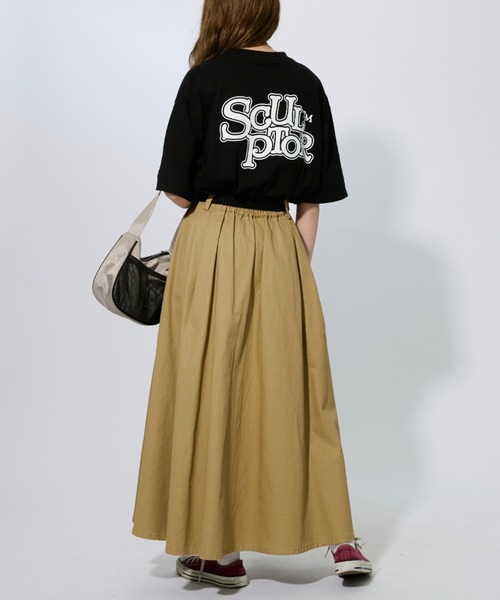 SCULPTOR（スカルプター）の「FLUFFY LOGO TEE/フラッフィーロゴTシャツ（Tシャツ/カットソー・レディース・ホワイト/ブラック/ワインレッド・MEDIUM）」の16枚目の写真