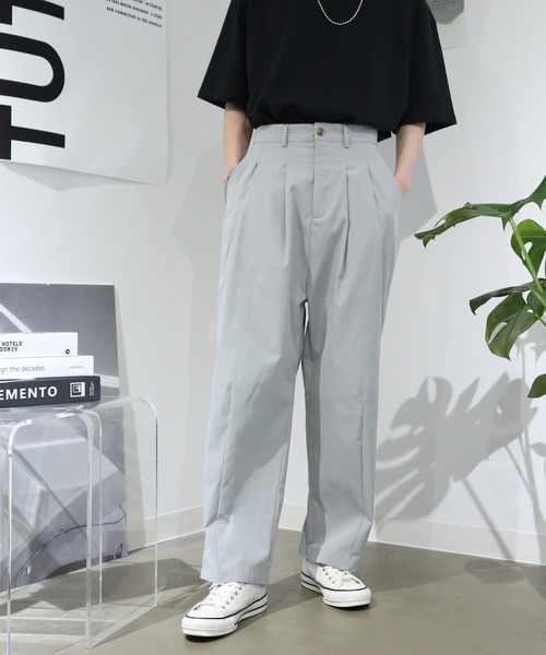 TUTTU(トゥトゥ)の「2タック ワイドシルエットパンツ(その他パンツ・メンズ・ブラック/ベージュ/ネイビー/グレー/オフホワイト/スモークグレー/グレー系その他/ブラウン系その他/ブルー系その他・S/M/L)」の5枚目の写真