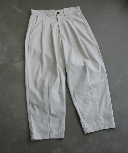 TUTTU(トゥトゥ)の「2タック ワイドシルエットパンツ(その他パンツ・メンズ・ブラック/ベージュ/ネイビー/グレー/オフホワイト/スモークグレー/グレー系その他/ブラウン系その他/ブルー系その他・S/M/L)」の14枚目の写真