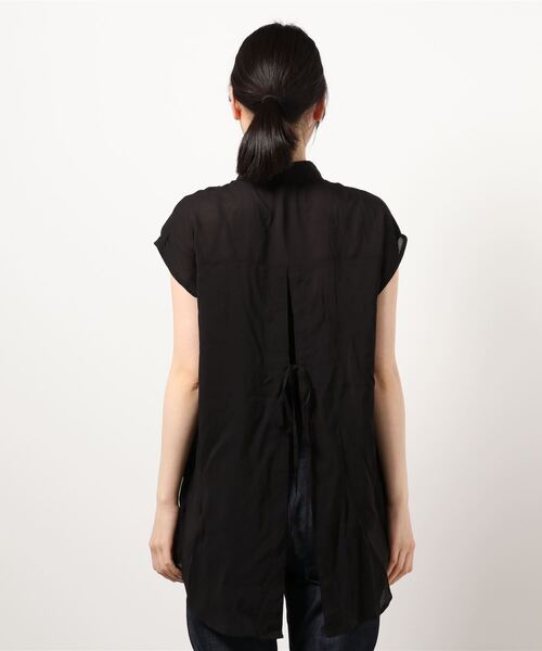 HONEYSUCKLE ROSE（ハニーサックルローズ）の「【HONEYSUCKLE ROSE】バックデザインブラウス（シャツ/ブラウス・レディース・オフホワイト/グリーン/ブラック・M/L）」の4枚目の写真