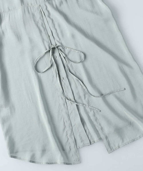 HONEYSUCKLE ROSE（ハニーサックルローズ）の「【HONEYSUCKLE ROSE】バックデザインブラウス（シャツ/ブラウス・レディース・オフホワイト/グリーン/ブラック・M/L）」の16枚目の写真