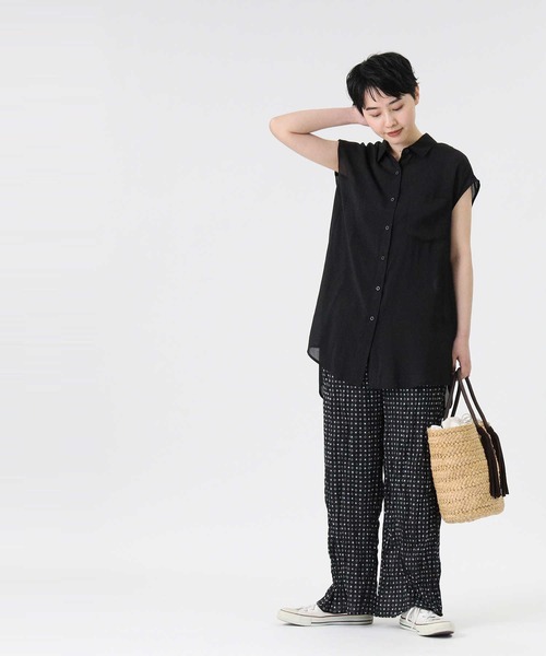 HONEYSUCKLE ROSE（ハニーサックルローズ）の「【HONEYSUCKLE ROSE】バックデザインブラウス（シャツ/ブラウス・レディース・オフホワイト/グリーン/ブラック・M/L）」の6枚目の写真