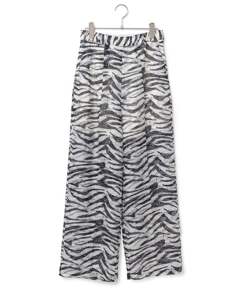 ADAM ET ROPE'(アダムエロペ)の「ゼブラプリントパンツ(その他パンツ・レディース・ホワイト系その他・36/38)」の5枚目の写真
