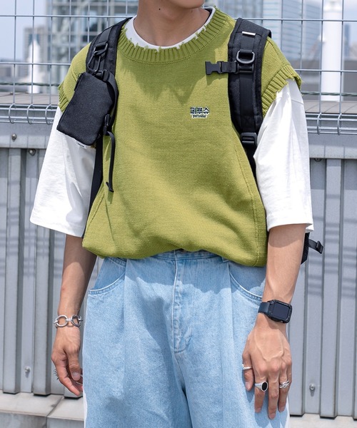 Perushu(ペルーシュ)の「ダメージサマーニットベスト(ベスト・メンズ・イエロー/グリーン/ダークブルー・MEDIUM/LARGE)」の12枚目の写真