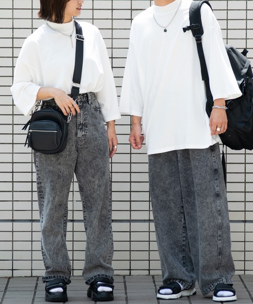 PairPair（ペアペア）の「モックネックTシャツ(ユニセックス)（Tシャツ/カットソー・レディース・スミクロ/グリーン/オフホワイト/ピンク・FREE）」の21枚目の写真