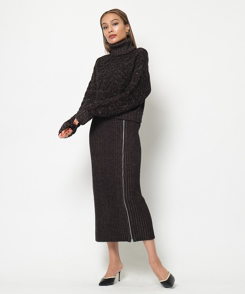 SPIRALGIRL（スパイラルガール）の「ミニケーブルタートルネックニット（ニット/セーター・レディース・ブラック/グリーン・FREE）」の8枚目の写真