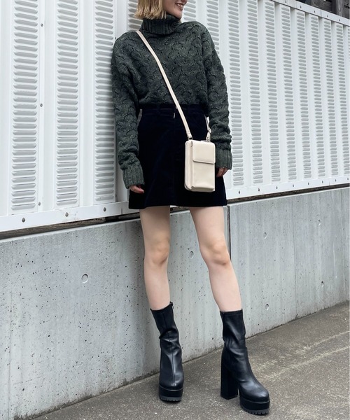 SPIRALGIRL（スパイラルガール）の「ミニケーブルタートルネックニット（ニット/セーター・レディース・ブラック/グリーン・FREE）」の15枚目の写真