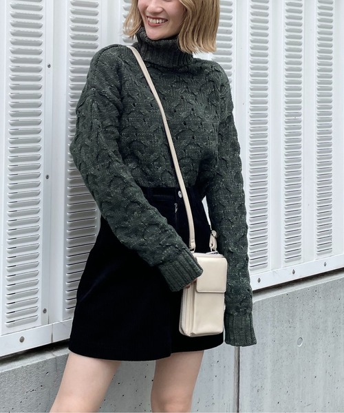 SPIRALGIRL（スパイラルガール）の「ミニケーブルタートルネックニット（ニット/セーター・レディース・ブラック/グリーン・FREE）」の22枚目の写真