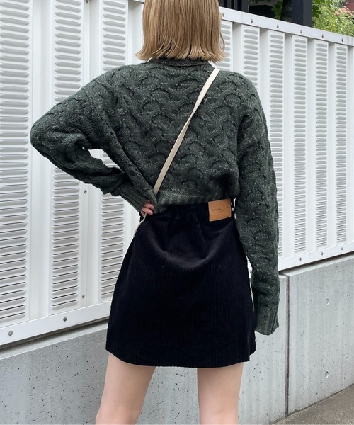 SPIRALGIRL（スパイラルガール）の「ミニケーブルタートルネックニット（ニット/セーター・レディース・ブラック/グリーン・FREE）」の9枚目の写真