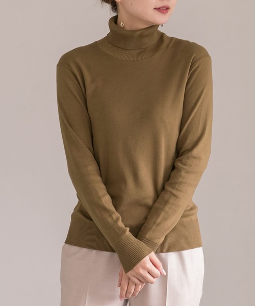 URBAN RESEARCH ROSSO（アーバンリサーチロッソ）の「GICIPI　ANANAS（Tシャツ/カットソー・レディース・オフホワイト/キャメル/ブラック/ネイビー・1）」の4枚目の写真