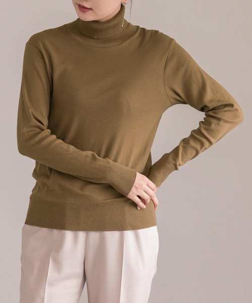 URBAN RESEARCH ROSSO（アーバンリサーチロッソ）の「GICIPI　ANANAS（Tシャツ/カットソー・レディース・オフホワイト/キャメル/ブラック/ネイビー・1）」の13枚目の写真