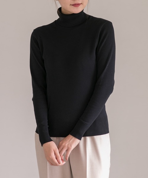 URBAN RESEARCH ROSSO（アーバンリサーチロッソ）の「GICIPI　ANANAS（Tシャツ/カットソー・レディース・オフホワイト/キャメル/ブラック/ネイビー・1）」の16枚目の写真