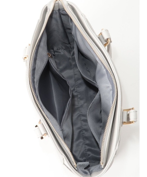 m.f.editorial（エムエフエディトリアル）の「エムエフエディトリアルレディース/m.f.editorial：Women  サフィアーノ型押し バイカラートートバッグ A4対応（トートバッグ・レディース・ブラック/ライトグレー・FREE）」の20枚目の写真