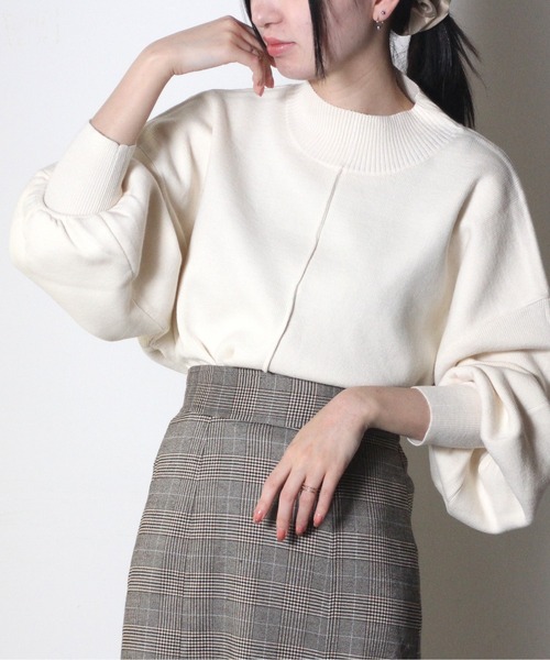 one way（ワンウェイ）の「【oneway】モックネック総針ニット（ニット/セーター・レディース・ブラック/ホワイト/ライトブルー/ライトグリーン/オレンジ/イエロー・FREE）」の2枚目の写真