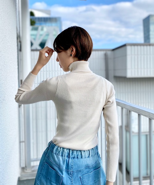 un dix cors（アンディコール）の「大人の日常着インナー　リブタートル（ニット/セーター・レディース・オフホワイト/ブラック/グレー・FREE）」の8枚目の写真