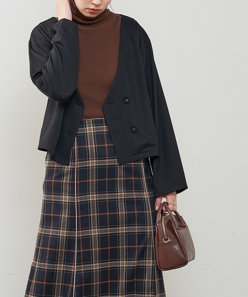 natural couture（ナチュラルクチュール）の「モクロディショートジャケット（ノーカラージャケット・レディース・ブラック/ブラウン/チェック/ライトベージュ・FREE）」の5枚目の写真