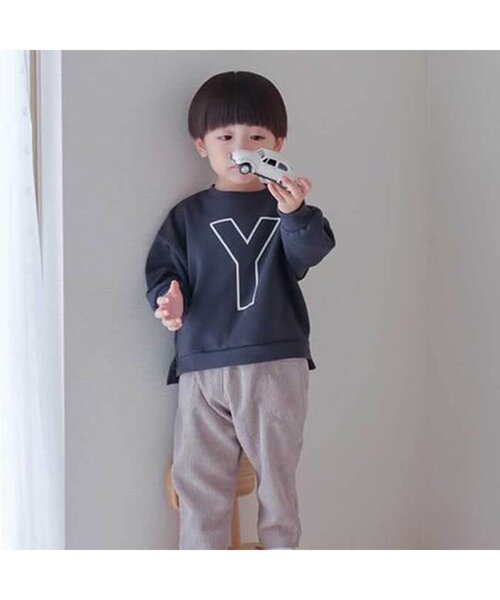 BREEZE by yumi.（ブリーズバイユミ）の「WEB限定グラフィックトレーナー 【BREEZE by yumi.】（スウェット・キッズ・アイボリー/マスタード/チャコール/パープル/グリーン・100/110/140/90/130/80/120）」の8枚目の写真