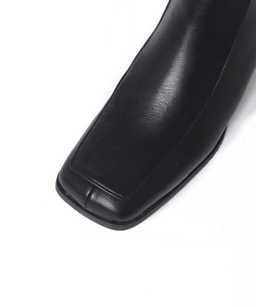 w closet（ダブルクローゼット）の「スクエアショートブーツ（ブーツ・レディース・ブラック/ライトグリーン/アイボリー・M/L）」の7枚目の写真