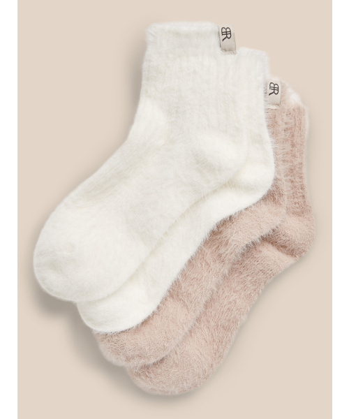 Banana Republic(バナナリパブリック)の「ファジー アンクルソックス (2足組)(ソックス/靴下・レディース・ブラック/ベージュ・ONE SIZE)」の2枚目の写真