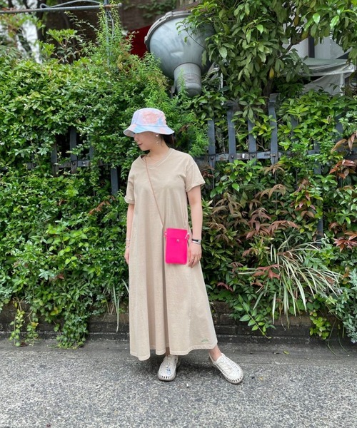 MANASTASH(マナスタッシュ)の「MANASTASH/マナスタッシュ W's PIGMENT FLARE DRESS ウィメンズ ピグメントフレアワンピース(ワンピース・レディース・ブラック/ベージュ/グリーン・MEDIUM)」の1枚目の写真