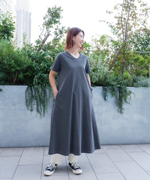 MANASTASH(マナスタッシュ)の「MANASTASH/マナスタッシュ W's PIGMENT FLARE DRESS ウィメンズ ピグメントフレアワンピース(ワンピース・レディース・ブラック/ベージュ/グリーン・MEDIUM)」の2枚目の写真