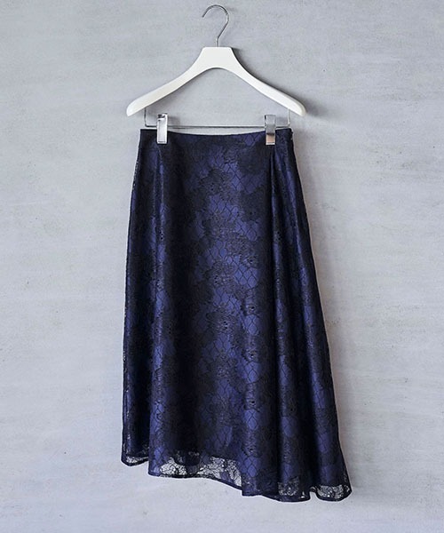 lautreamont BLEUBLANC（ロートレアモンブルーブラン）の「<lautreamont BLEUBLANC>アシンメトリーレーススカート（スカート・レディース・ネイビー/イエロー・9号/11号/7号）」の17枚目の写真