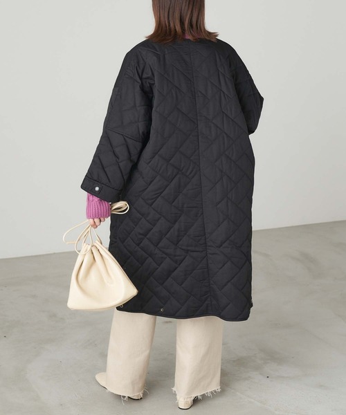 Chaco closet（チャコ クローゼット）の「ライナーキルトAラインロングノーカラーコート（ノーカラーコート・レディース・ブラック/ライトベージュ/ネイビー/グレー・FREE）」の8枚目の写真