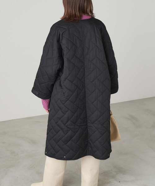 Chaco closet（チャコ クローゼット）の「ライナーキルトAラインロングノーカラーコート（ノーカラーコート・レディース・ブラック/ライトベージュ/ネイビー/グレー・FREE）」の10枚目の写真